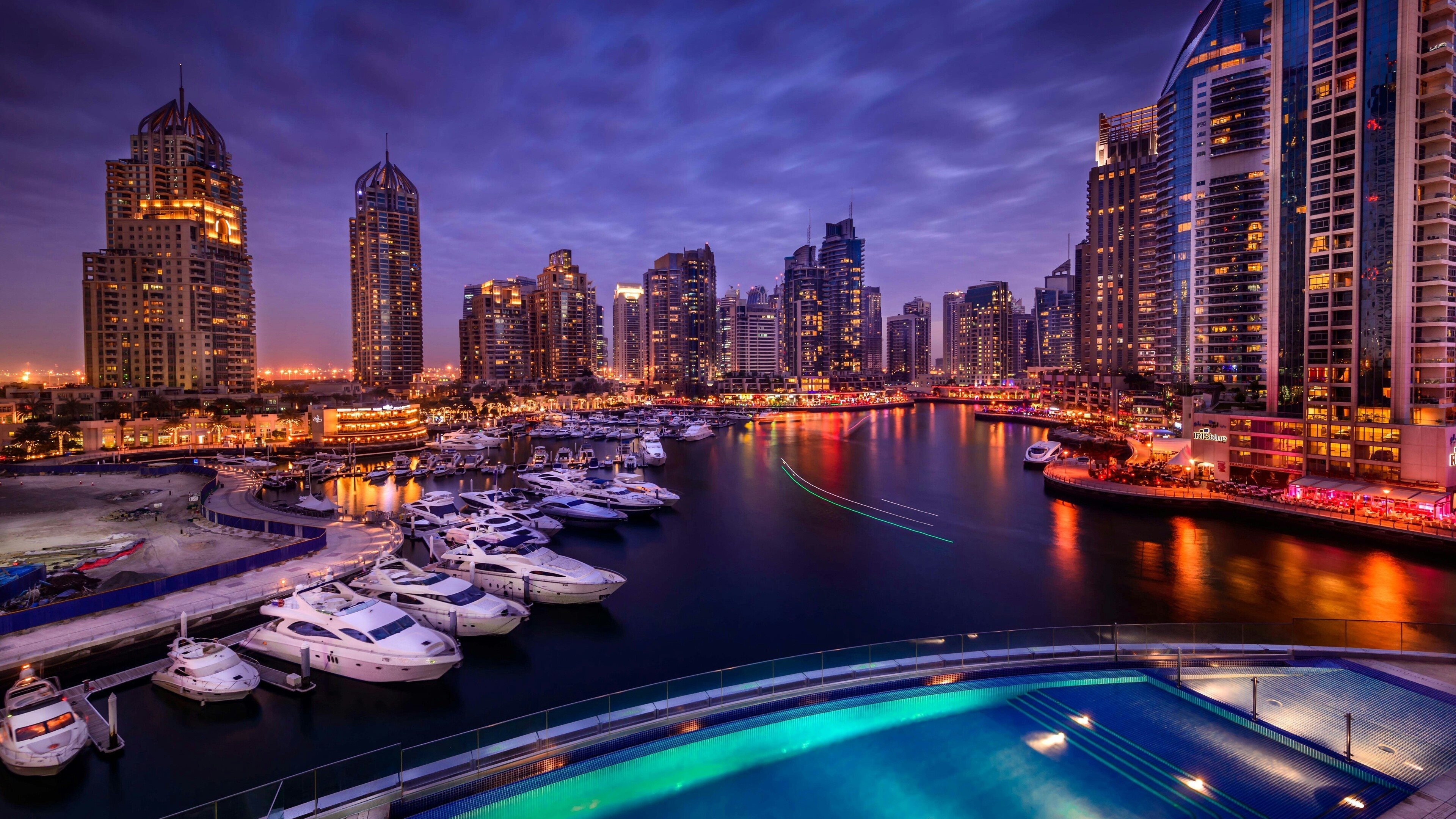 Apartments & Penthouses